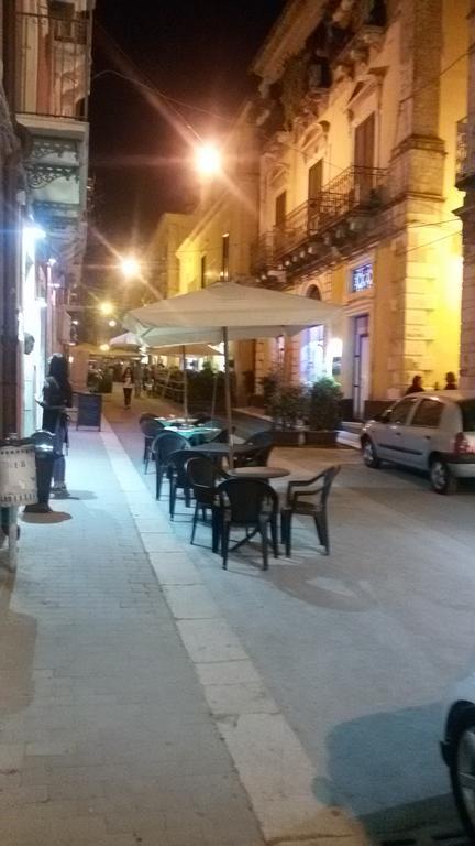 L'Arco Di Coffa Hotel Ragusa Zewnętrze zdjęcie